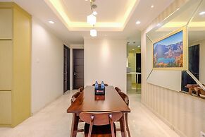 Comfort Stay 2Br At Masterpiece Apartment