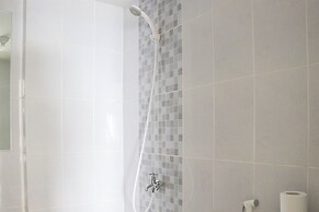 Restful And Cozy 2Br Tokyo Riverside Pik 2 Apartment