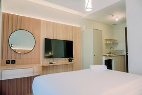 Stunning Studio Transpark Bintaro Apartment