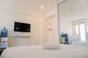 Comfy And Modern Studio At Kebagusan City Apartment