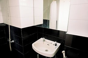 Comfy And Modern Studio At Kebagusan City Apartment