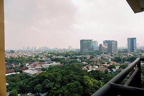 Comfy And Modern Studio At Kebagusan City Apartment