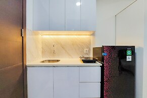 Best Homey And Nice Studio At Pacific Garden Apartment