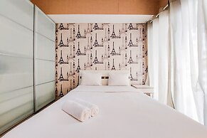 Cozy And Minimalist Studio Room Paramount Skyline Apartment