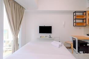 Homey And Simply Look Studio Tokyo Riverside Pik 2 Apartment