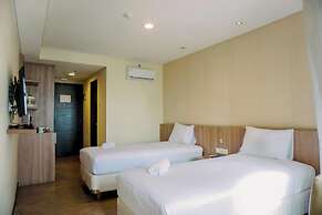 Cozy And Homey Studio Great Western Resort Apartment