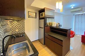 Elegant And And Spacious 1Br The Wave Kuningan Apartment