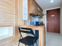 Cozy Stay Studio At Tamansari Mahogany Karawang Apartment