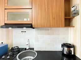 Cozy Stay Studio At Tamansari Mahogany Karawang Apartment