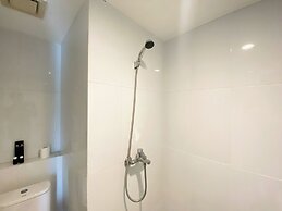 Cozy Stay Studio At Tamansari Mahogany Karawang Apartment
