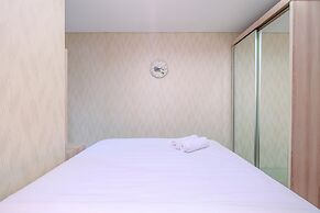 Nice And Comfort 2Br Apartment At Woodland Park Residence