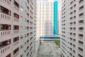 Comfort Designed 2Br At Green Pramuka City Apartment