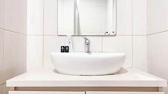 Best Elegant And Cozy Stay Studio At Thamrin Executive Apartment