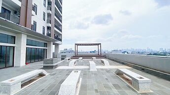 Brand New And Comfort Studio At Vasaka Solterra Apartment