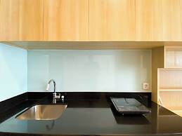 Modern Design And Homey Studio Ciputra World 2 Apartment