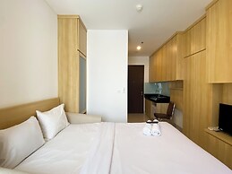Modern Design And Homey Studio Ciputra World 2 Apartment