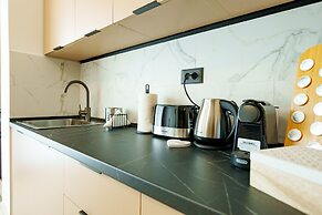 ROYALE SUNDANCE 305 iNFINITY