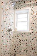 Little Mod Hotel at the University