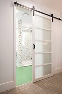 Little Mod Hotel at the University