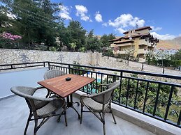 White Suites Icmeler