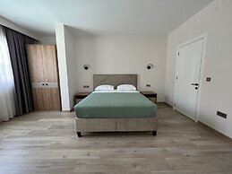 White Suites Icmeler