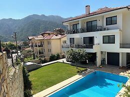 White Suites Icmeler