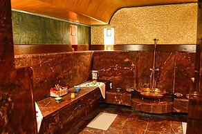 Renaissance Boutique & Spa