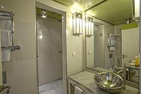 Renaissance Boutique & Spa