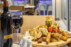 Renaissance Boutique & Spa