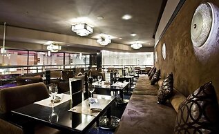 Renaissance Boutique & Spa