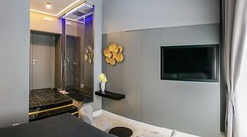 Maison San Carlo Luxury Suites