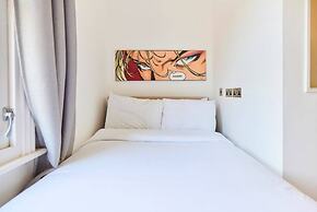 The Walterton Sanctuary - Bright 3bdr Flat