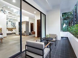 Grand Yard La Residence