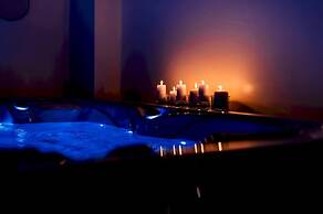 Old Court Luxury Suite Spa