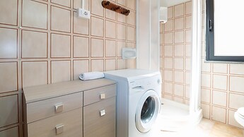 Sandy House in Mandriola