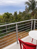 Red Flamboyan Guesthouse