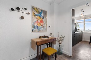 1BDR Apartment Perla Sky