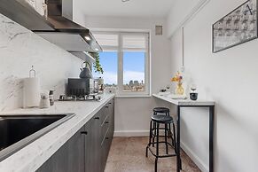 1BDR Apartment Perla Sky