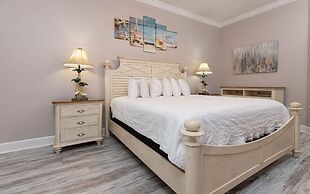 Phoenix West 2007 3 Bedroom Condo by Redawning