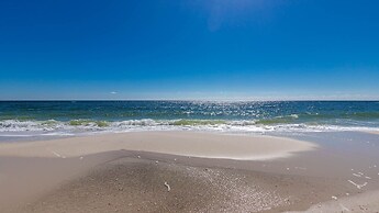 Phoenix West 2007 3 Bedroom Condo by Redawning