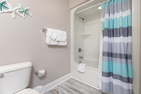 Phoenix West 2007 3 Bedroom Condo by Redawning