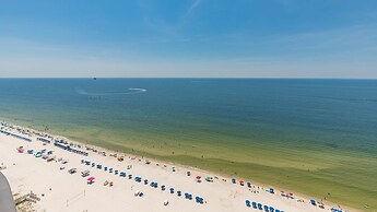 Phoenix West 2007 3 Bedroom Condo by Redawning