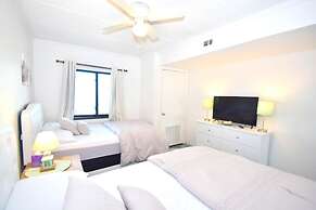 Marigot Beach 705 1 Bedroom Condo by RedAwning