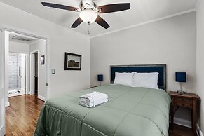 The Gray Whale Cottage 2 Bedroom Home by RedAwning