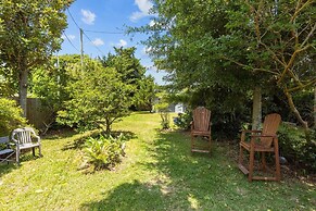 The Gray Whale Cottage 2 Bedroom Home by RedAwning