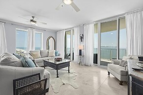 Mustique 1602 4 Bedroom Condo by RedAwning