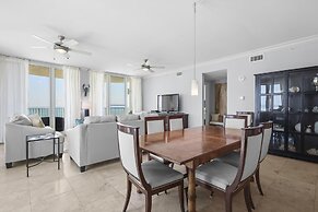 Mustique 1602 4 Bedroom Condo by RedAwning