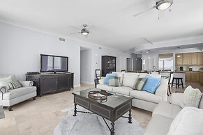 Mustique 1602 4 Bedroom Condo by RedAwning