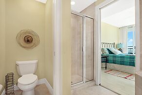 Mustique 1602 4 Bedroom Condo by RedAwning