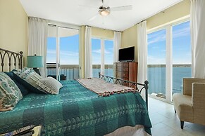 Mustique 1602 4 Bedroom Condo by RedAwning